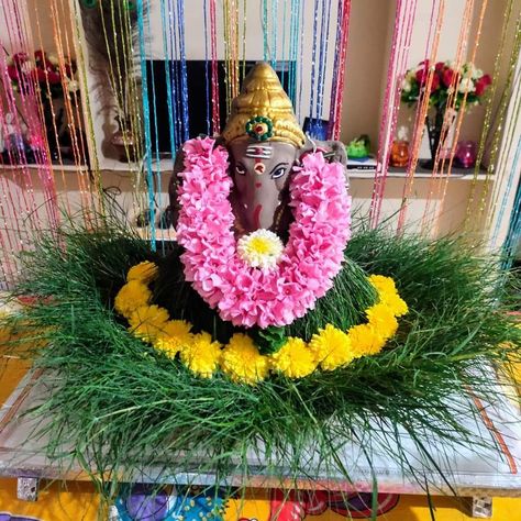 Vinayagar Decoration Ideas, Vinayakar Chathurthi Decor, Palavelli Decoration Ideas, Vinayagar Chaturthi Decoration At Home, Vinayagar Chaturthi Decoration, Vinayaka Chavithi Decoration At Home, Diy Ganpati, Ganesha Rangoli, Mandir Decoration