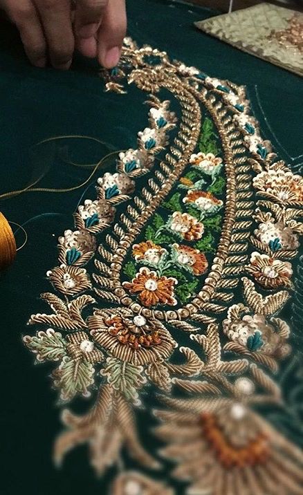 Whatsapp me on 00923064010486 Zardosi Embroidery, Gold Work Embroidery, Embroidery Fashion Detail, Zardozi Embroidery, Couture Embroidery, Hand Work Embroidery, Embroidery Neck Designs, Embroidery Suits Design, Embroidery Motifs