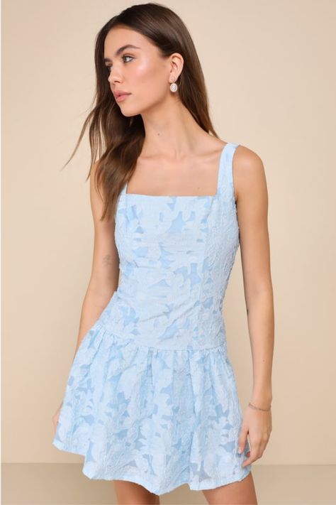 Stepping out in sweet style is always easy with a spring-approved look like the Lulus Exuberant Elegance Light Blue Jacquard Drop Waist Mini Dress! This flirty dress has a woven organza construction (with a textured floral jacquard design throughout) that shapes a sleeveless bodice with seam detailing, a square neckline, and tank straps. The figure-flaunting silhouette continues down to a skirt that boasts a trendy drop waist design and finishes at a too-cute mini hem. Long tying sashes create a Floral Hoco Dress, Recruitment Dresses, Blue Hoco Dress, Formal Dance Dresses, Modest Homecoming Dresses, Homecoming 2024, Cotillion Dresses, Hoco Dresses Flowy, Floral Homecoming Dresses