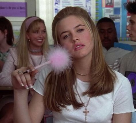 Cher’s interpretation of basics. | 116 "Clueless" Outfits Ranked From Worst To Best Clueless Aesthetic, 2000 Aesthetic, 00s Aesthetic, Cher Clueless, Cher Horowitz, Clueless Outfits, 90’s Aesthetic, 2000s Aesthetic, 90s Aesthetic