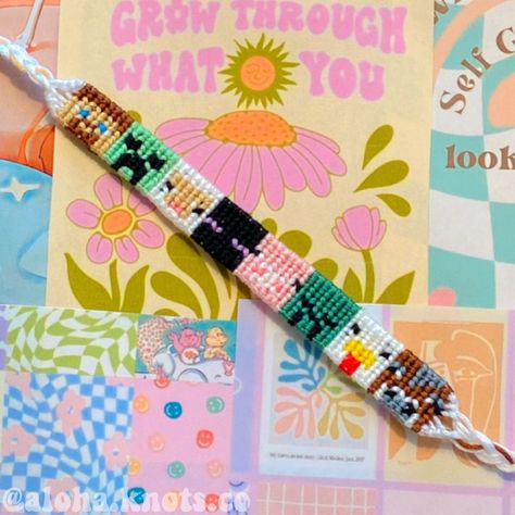 Pokemon Friendship Bracelet, Cow Alpha Bracelet, Bracelet Pixel Pattern, Minecraft Alpha Pattern, Friendship Bracelet Alpha Patterns, Easy Alpha Bracelet Patterns, Alpha Patterns Bracelet, Bracelet Pictures, Ideas Pulseras