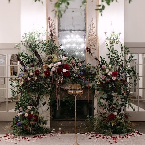 Fall weddings are a vibe we love - moody, romantic, candlelit, perfection. 🖤❤#romanticandlovely #happyeverafter #FallWeddingVibes Planner: @laurenledesmaevents Photographer: @bylilanewyork Venue: @the_ruins Event: @landmarkeventco Moody Wedding Altar, Moody Wedding Arch, Moody Rustic Wedding, Moody Romance Wedding, Moody Romantic Wedding Decor, Moody Romantic Wedding, Dark Romantic Wedding, Wedding Altar, Welcome Sign Wedding