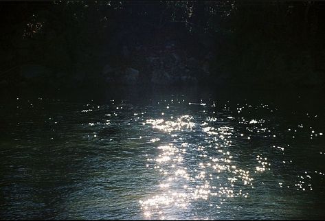 Evil Mermaids, Maligne Lake, Mermaid Aesthetic, Vintage Camera, On Film, Sea And Ocean, Aesthetic Photo, Mother Nature, Airplane View