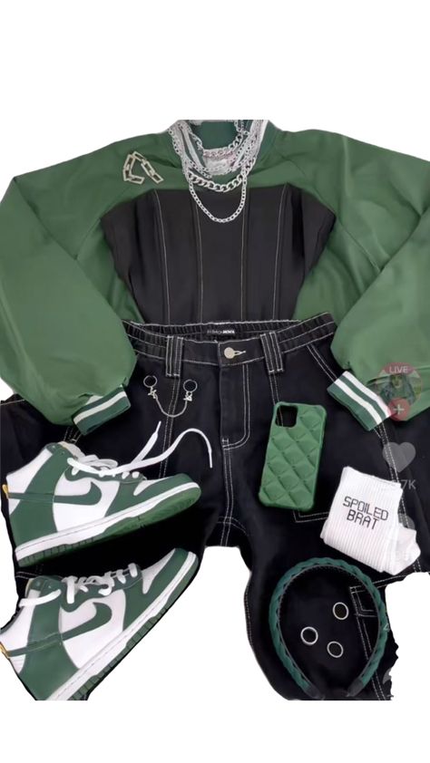 Cute Nike Outfits, Fasion Outfits, Cute Dress Outfits, Outfit Layout, Trendy Outfits For Teens, Cooler Look, Fashion Inspiration Design, Business Outfit, Really Cute Outfits