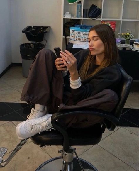 Estilo Rachel Green, Hayley Bieber, Hailey Rhode Baldwin, Hailey Bieber Outfits, Hailey Bieber Style, Hailey Baldwin Style, Justin Hailey, Foto Ideas Instagram, Emily Ratajkowski