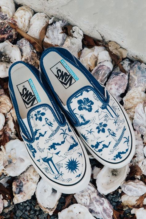 Custom Vans Slip On, Custom Island, Vans Surf, Vans Custom, Slip On Vans, Cowboy Wedding, Sneakers Vans, Western Style Outfits, Vans Slip On