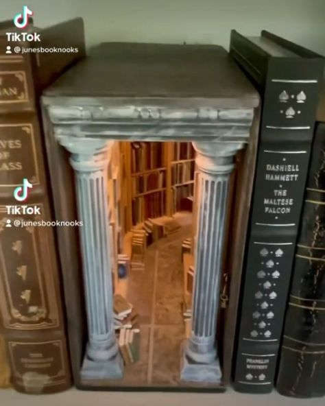 Welcome to the world of books! on Instagram: “Handmade Library Booknook 😍 Sound on! The idea of ancient pillars is such a great touch. I wonder how much time it took to make all those…” Lego Book Nook, Library Booknook, Ancient Pillars, Tiny Books, Bookshelf Art, Book Nook, World Of Books, Miniature Crafts, Original Video