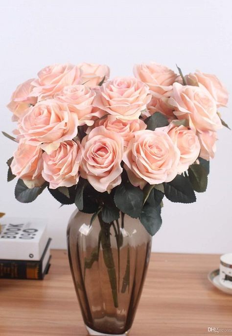 Peach Cottage •~• roses bouquet Peach Cottage, Pantone 2024, Cottage Roses, Cottage Flowers, Rose Peach, Roses Bouquet, Flowers Arrangements, Peach Fuzz, Peach Roses