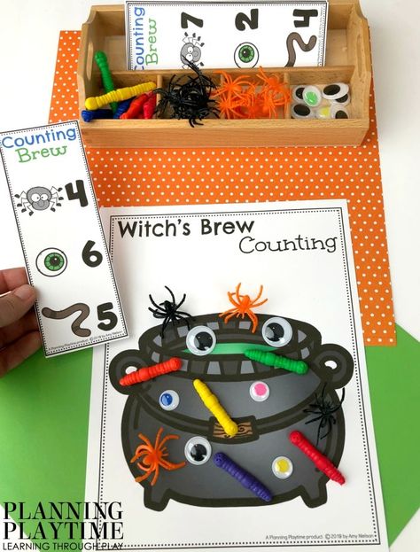 Counting Mats, Halloween Activities Preschool, Halloween Centers, Preschool Counting, October Activities, Halloween Kindergarten, Halloween Week, Preschool Planning, October Crafts