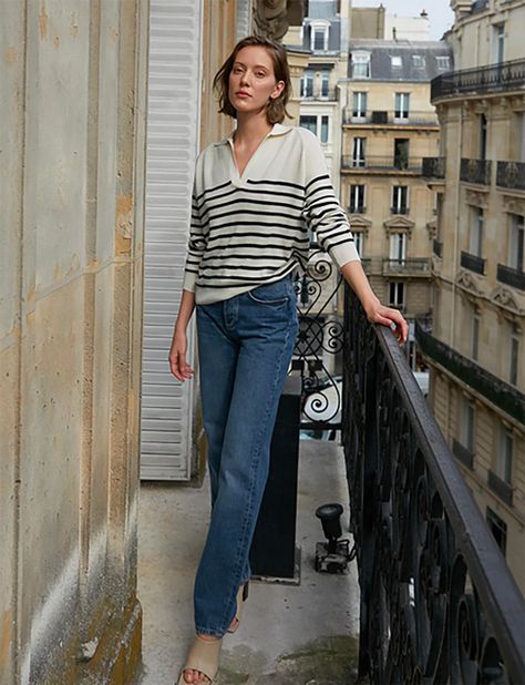 different stripes - LE CATCH Breton Top Street Style, Collared Sweater Outfit, Polo Top Outfit, Collar Sweater Outfit, Striped Top Outfit, Polo Collar Sweater, Striped Sweater Outfit, Stripy Tops, White Tops Outfit