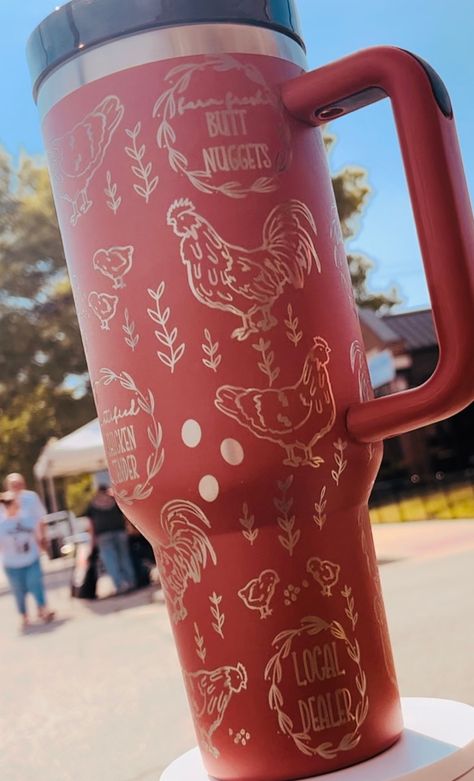 This is a laser engraved Stanley dupe 40 oz tumbler. This is not a sticker, it cannot come off or be removed. This tumbler is stainless steel. The theme is Chickens. Engraved Tumbler Designs, Engraved Yeti Tumbler, Stanley Brand, Engraved Yeti, Trendy Water Bottles, Flag Quilt, Long Sleeve Baseball Tee, Custom Tank Tops, 40 Oz Tumbler