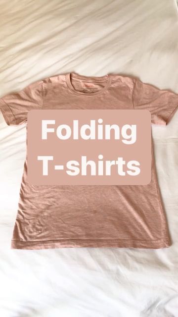 MLS | Home & Organization on Instagram: "Do you know the first way? #foldinghacks #tshirt #organization #closetorganization" Tshirt Organization Ideas, Clothes Folding, Tshirt Organization, Organization Ideas, Closet Organization, Home Organization, Did You Know, Mls, The One