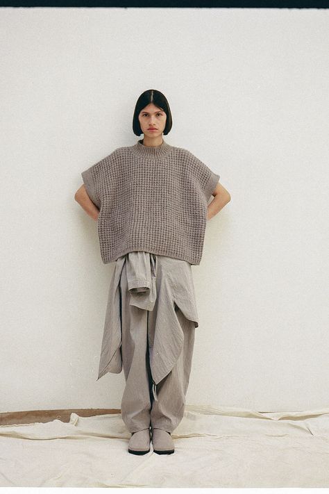 Resort 2023 Fashion, Resort 23, Resort 2023, Lauren Manoogian, Holiday Resort, Knitwear Fashion, 2023 Collection, 2023 Fashion, 가을 패션