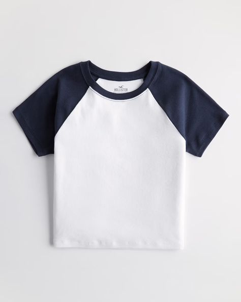 Discover great products at the best prices at Dealmoon. Hollister Cotton Crew Baby Tee. Price:$7.50 at Hollister Preppy Tops, Cute Outfits For School, Cute Preppy Outfits, Teen Clothing, Cute Everyday Outfits, Hollister Tops, Back To School Outfits, Preppy Outfits, Dream Clothes