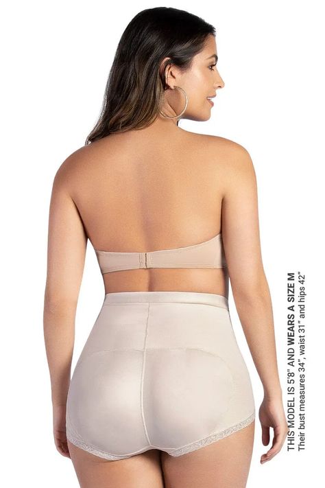 Discover the ultimate comfort and confidence booster with our curve-enhancing Boyshorts, designed to enhance your curves while providing all-day comfort seamlessly. Our women's Boyshort is designed for all body types and crafted with 360° firm control to accentuate your gorgeous curves while supporting your midriff, tummy, waist & hips. Experience the benefits of tummy control with targeted compression for a flawless abdomen. The breathable Powernet outer layer offers unparalleled support and co Toned Tummy, Flatter Stomach, Bite Beauty, Waist Cincher, Elastic Laces, Bra And Panty Sets, Boy Shorts, How To Feel Beautiful, Favorite Outfit