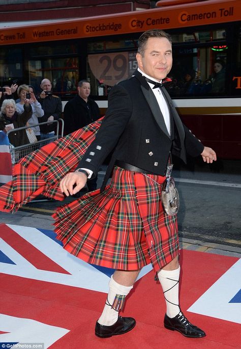 David Walliams - X Factor UK 🇬🇧 judge David Draiman, David Walliams, David Williams, Little Britain, Men In Kilts, X Factor, Simon Cowell, British Actors, Kilt