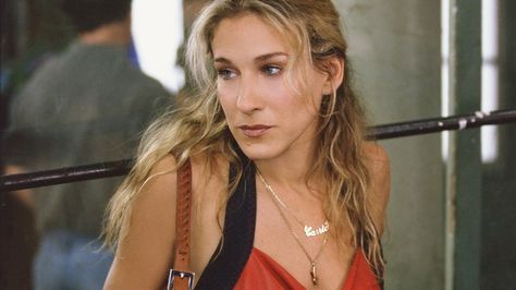 Carrie Necklace, Patricia Field, The Carrie Diaries, Kelly Bag, Sarah Jessica, Best Handbags, Street Style Trends, Hailey Baldwin, Sarah Jessica Parker