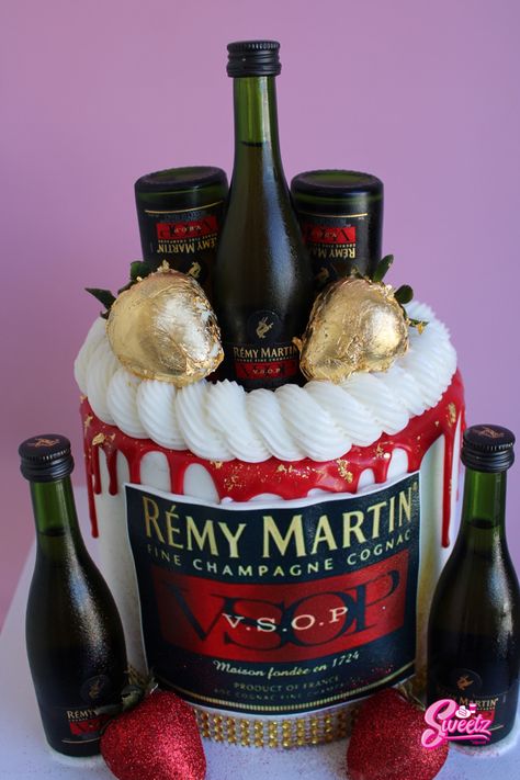 Remy Martin Birthday Cake, Remy Martin Cake For Men, Remy Martin Cake, Alcohol Cupcakes, Liquor Cupcakes, Birthday Cake Wine, 2024 Cake, Alcohol Birthday Cake, Alcoholic Cupcakes