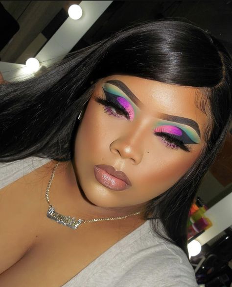 Pink And Green Makeup Looks, Green Makeup Looks Black Women, Blue And Green Eyeshadow, Pink And Green Makeup, Green Makeup Looks, Black Queen Makeup, Makeup Looks Black Women, Colorful Makeup Looks, African Makeup