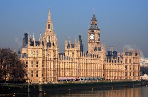 Westminster Palace, London Cathedral, London Now, Westminster London, London Itinerary, Architectural Competition, London Landmarks, Royal Residence, Houses Of Parliament