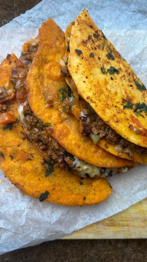 Mince Tacos Recipe https://resepmamiku.com/en/mince-tacos-food_with_fatty Minced Meat Taco Recipes, Minced Meat Taco, Mince Taco Recipe, Minced Beef Tacos Recipes, Minced Meat Recipes Easy, Recipes With Minced Meat, Pork Minced Meat Recipe, Mince Meat Recipes, Mince Dinner Ideas