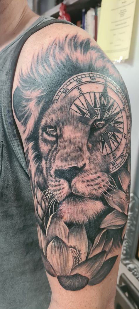 Lion With Compass Tattoo, Lion And Compass Tattoo, Lion Compass Tattoo, Lion Tattoo With Flowers, Lion Shoulder Tattoo, Shoulder Sleeve Tattoos, Lioness Tattoo, Cool Wrist Tattoos, Tattoos For Women Half Sleeve