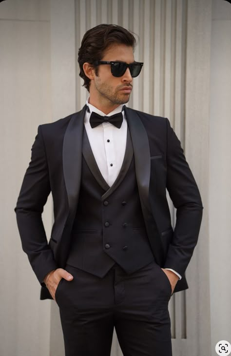 Black Tuxedo Suit, Godfather Gifts, Suits Men, Prom Suits, Tuxedo Suit, Looking Dapper, Black Tuxedo, Jacket Vest, Slim Fit Suit