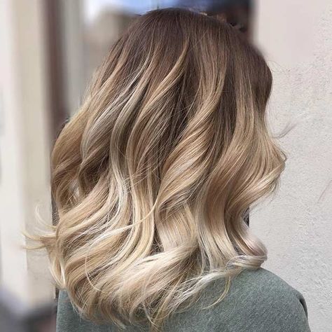 If you want to turn heads at your next party, try one of these hairstyles. Balayage Lob, Blond Balayage, Ombré Hair, Lily Aldridge, Long Bob Hairstyles, Brown Blonde Hair, Long Blonde, Skateboarder, Hair Color Balayage