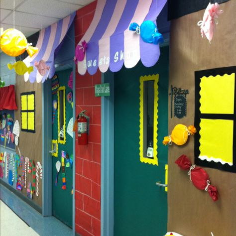 Internship Idea! Candy Theme Classroom, Childrens Ministry Decor, Kids Church Rooms, Candyland Theme, Ice Cream Party Theme, Daycare Decor, Seuss Classroom, School Door Decorations, Carnival Themed Party