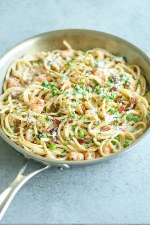 Shrimp Carbonara - Restaurant-quality pasta made right at home in 25 minutes. Not to mention the creamy sauce with crisp bacon and tender-juicy shrimp! Shrimp Carbonara, Shrimp And Bacon, Bacon Carbonara, Pasta With Shrimp, Juicy Shrimp, Carbonara Recipe, Appetizer Salads, Silver Spoon, Shrimp Recipes