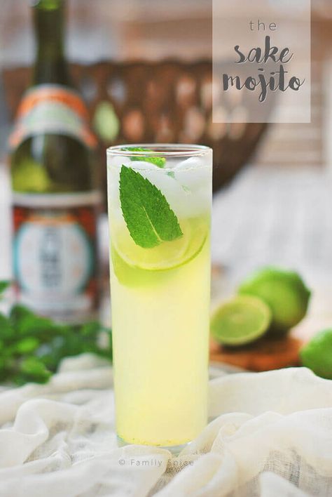 Try something exotic and different. Sake is used instead of rum to make this refreshing and light Sake Mojito: sake, sugar, lime and mint. Sake Cocktail, Just One Cookbook, Japanese Drinks, Easy Japanese Recipes, Sushi Party, Mojito Recipe, Japanese Recipes, Food Displays, Triple Sec