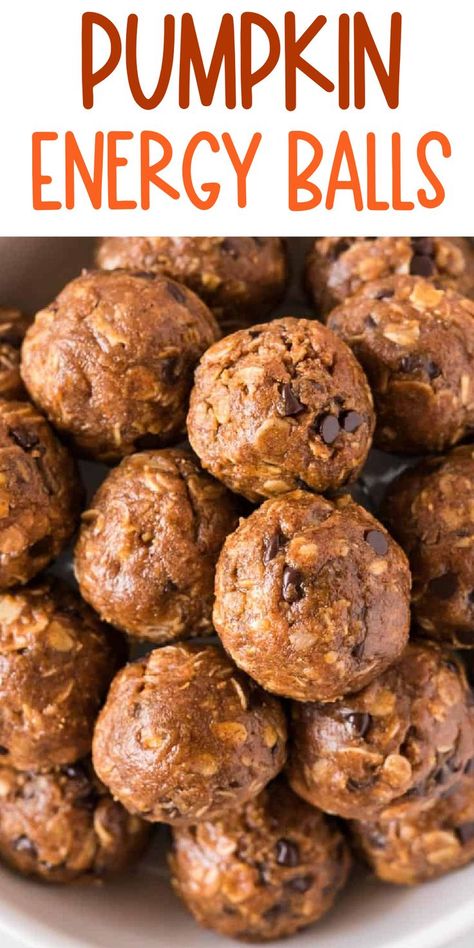 Pumpkin Cookie Dough, Fall Recipes Snacks, Pumpkin Energy Balls, Healthy Fall Snacks, Pumpkin Balls, Pumpkin Oats, Protein Balls Recipes, Bake Pumpkin, Butter Cinnamon