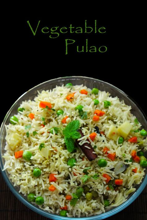 Vegetable pulao Biryani Plating, Spicy Biryani, Veg Pulav, Easy Biryani, Chickpea Rice, Vegetarian Biryani, Vegetable Pulao Recipe, Vegetarian Rice Recipes, Best Rice Recipe