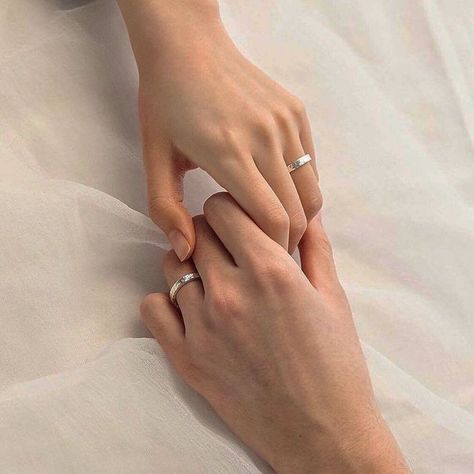 Wedding Ring Aesthetic, Holding Each Other, Ring Aesthetic, Couple Hands, Crazy Rich Asians, Hands Holding, Wedding Dress Pictures, Ulzzang Couple, Hold My Hand