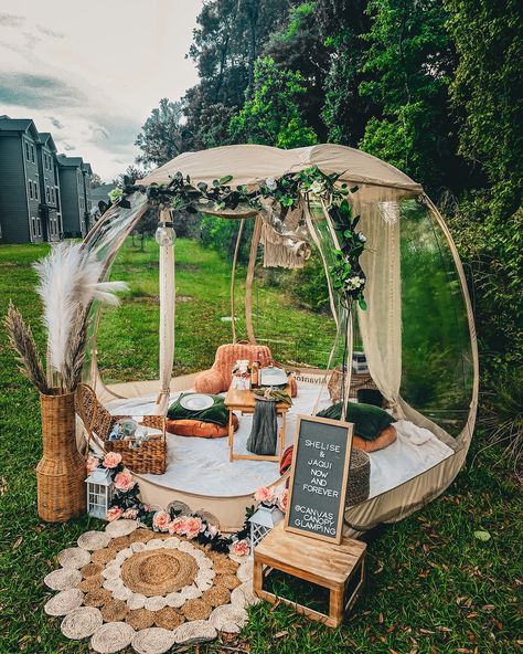 It’s starting to feel a lot like fall 😊🍂 There’s no better time than NOW, to enjoy an outdoor picnic in the bubble canopy • • • #backyardpicnic #savannahevents #savannahweddings #proposal #thingstodoinsavannah #sunsetcruise #luxurypicnic #savannahga #picnicandcruise #bacheloretteparty #picnicboat #bohopicnics #summerbucketlist #savannah #glampingsavannah #corporate events #tybeebeach Picnic Setup, Luxury Picnics, Outdoor Date, Backyard Picnic, Bubble Tent, Dinner Party Recipes, Sunset Cruise, Cute Bedroom Decor, Outdoor Picnic