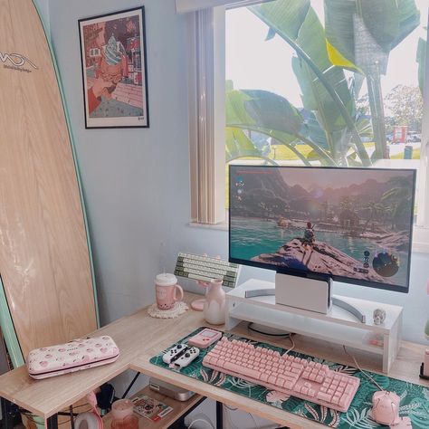 Mermaid Gaming Setup, Ocean Gaming Setup, Desktop Setup Aesthetic, Rich Goals, Games Room Inspiration, Gaming Desk Setup, Gaming Space, Interior Design Layout, Dream Desk