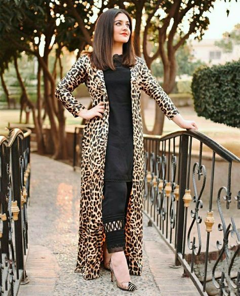 Koti Dresses Pakistani, Long Koti Style Kurti With Pant, Tiger Print Kurti Design, Long Koti Style Kurti, Jacket Style Kurti Long With Pant, Masnoon Duaen, Print Dress Designs, Dress Design Pakistani, Printed Kurti Designs