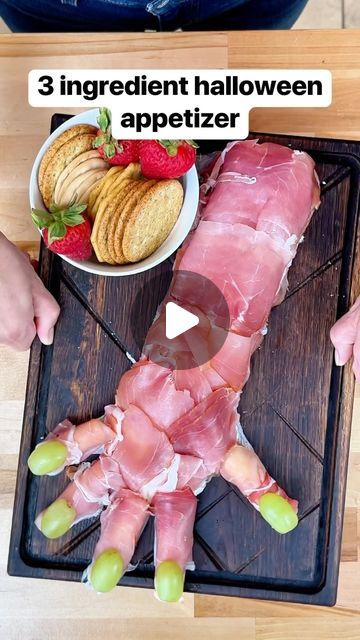 Liz & Jeff on Instagram: "Frighteningly good meat and cheese board #Halloween #charcuterie #charcuterieboard #partyideas #meat #cheese #halloweenfood" Halloween Cheese Board, Halloween Cheese, Meat And Cheese Board, Halloween Charcuterie, Halloween Dishes, Halloween Appetizers, Savory Dishes, Best Meat, Meat And Cheese