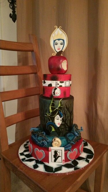 Www.facebook.com/GlazenSpecialtycakes  Disney villians cake Disney Villains Cake Ideas, Disney Villain Cake, Disney Villains Cake, Villain Wedding, Villain Party, Disney Villain Party, Villains Party, Disney Cake, Snow White Birthday Party