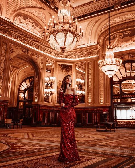 Casino de Monte Carlo Casino Costumes, Monte Carlo Casino, Tara Milk Tea, Casino Outfit, Best Casino, Casino Night, Casino Theme Parties, Family Vacation Destinations, Happy Women