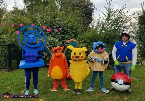 Pokémon Costume, Pokemon Costumes Diy, Best Diy Costumes, Pokemon Go Game, Pokemon Costumes, Video Game Costumes, Halloween Costumes 2016, Popular Pokemon, Pokemon Diy