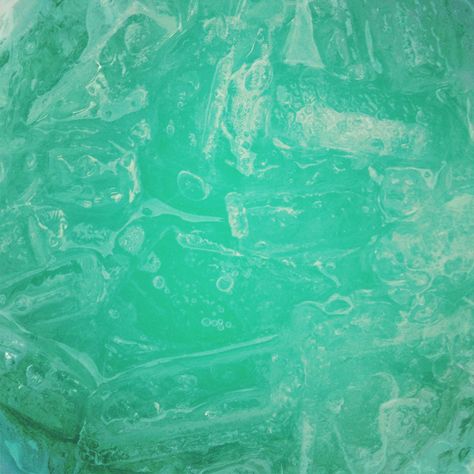 Taco bell baja blast! Best drink ever Baja Blast Aesthetic, Taco Bell Baja Blast, Mtn Dew Baja Blast, Baja Blast, Mtn Dew, Best Drink, Mountain Dew, Taco Bell, Aqua Turquoise