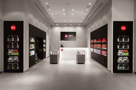 Leica Camera announces Leica Store Miami opening Miami Street, Fair Stand, Miracle Mile, Mall Stores, Camera Store, Photography Store, Leica Camera, Camera Shop, Sony Camera