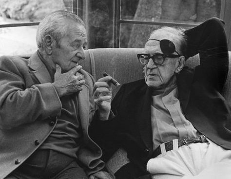 John Ford talking to William Wyler at a George Cukor hosted lunch for Luis Bunuel Film Knowledge, Herbert Marshall, Luis Bunuel, William Wyler, John Ford, Roman Holiday, Humphrey Bogart, Movie Director, Best Supporting Actor