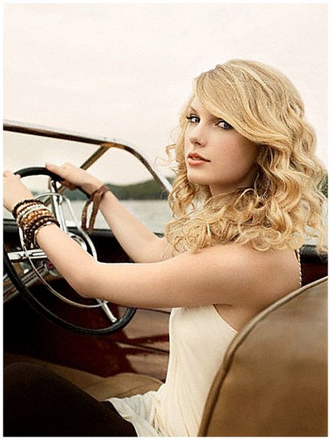 Taylor Swift - People Magazine 2008 Style Taylor Swift, Young Taylor Swift, Taylor Swift Photoshoot, Taylor Swift Fotos, Photos Of Taylor Swift, Taylor Swift Web, Estilo Taylor Swift, Taylor Swift Fearless, Estilo Country