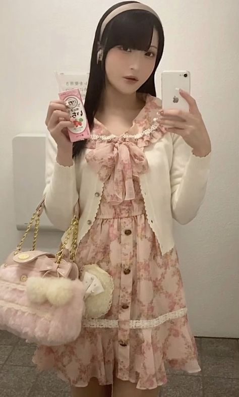 Gyaru Dress, Gyaru Outfits, Hime Gal, Gal Fashion, Hime Gyaru, Dress Up Dolls, Swaggy Outfits, J Fashion, Cozy Outfit