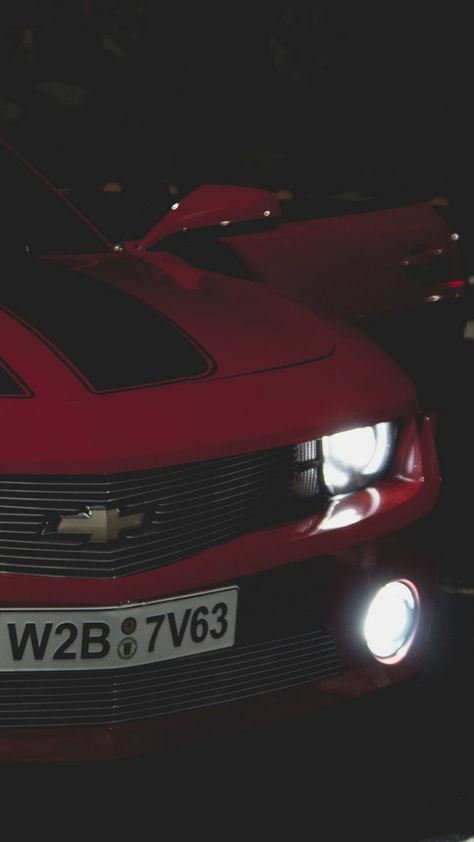 Chevrolet Camaro Aesthetic, Camaro Wallpaper Iphone, Red Car Aesthetic Wallpaper, Chevrolet Camaro Wallpapers, Camaro Wallpaper, Red And Black Wallpaper, Drifting Cars, Red Car, Car Wallpapers