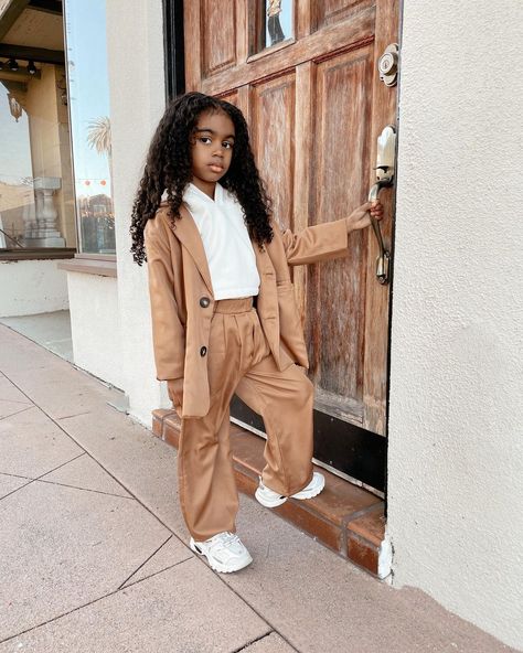 Nahla Haze 🌙 on Instagram: “Hold my calls. Suits are in. 🤍” Nahla Haze, Back To School Fits, Kids Ootd, School Fits, Kids' Fashion, Baby Fashion, Duster Coat, Khaki Pants, Winter Outfits