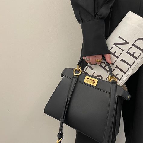 Fendi Peekaboo Iseeu, Leather Strap Bag, Peekaboo Bag, Fendi Bag, Fendi Peekaboo, Future Wardrobe, Strap Bag, Bag Ideas, Designer Bag