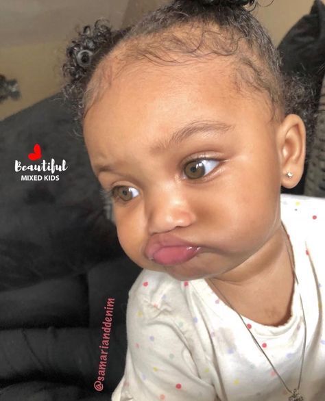 2,846 Likes, 16 Comments - BEAUTIFUL MIXED KIDS (@beautifulmixedkids) on Instagram: “Key - 1 Year • Mexican & African American ♥️ @key.lyric DM FOR A INSTANT FEATURE . . . . FOLLOW…” Mixed Babies With Green Eyes, Green Eyed Baby, Mixed Children, Mix Baby Girl, Girl With Green Eyes, Cute Mixed Babies, Cute Black Babies, Beautiful Black Babies, Mixed Kids